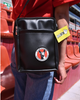 BOLSA HEYBRO CANGURERA VINIPIEL LOGO